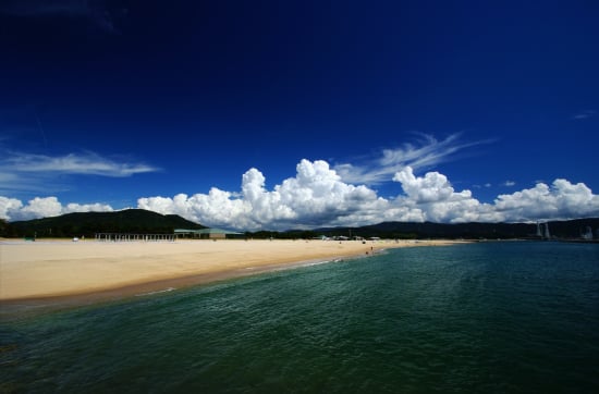 夏雲 片男波海岸